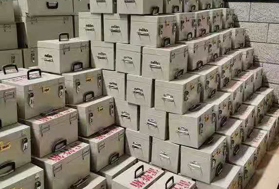 南开不同材质的雷管箱/炸药箱有什么区别?