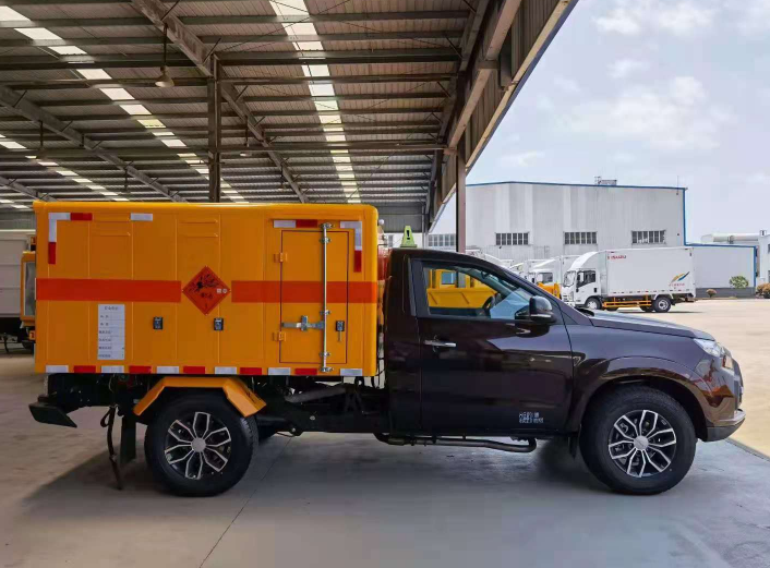 南开凯龙矿山设备爆破器材运输车安全性如何？